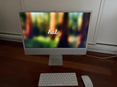 Apple iMac 24” (2021) – 8GB RAM, 256GB SSD – Excellent condition