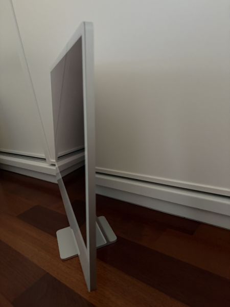 Apple iMac 24” (2021) – 8GB RAM, 256GB SSD – Excellent condition