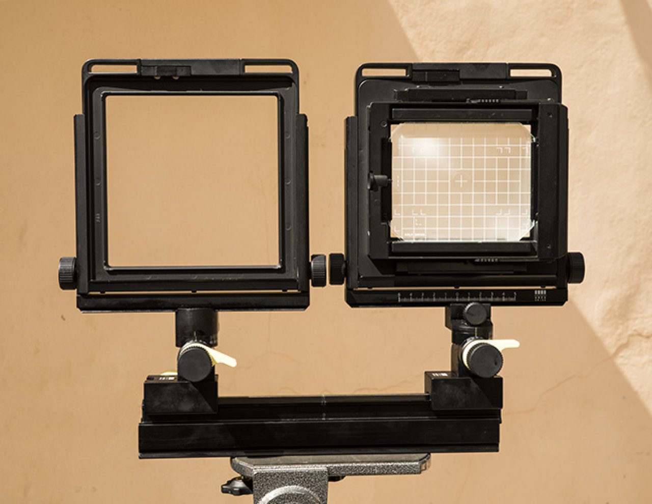 Arca Swiss Discovery 4x5" mit Weitwinkel- & Telebalgen