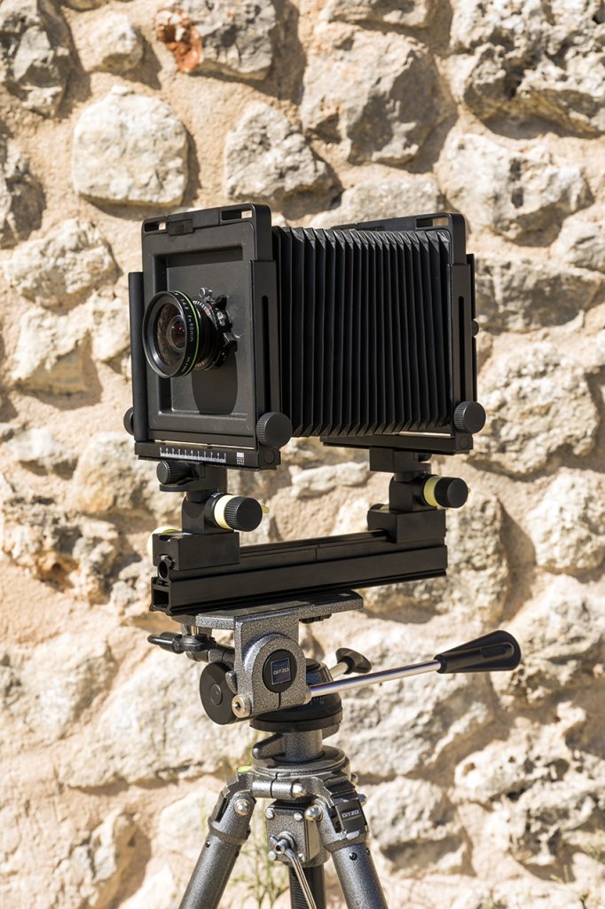 Arca Swiss Discovery 4x5" mit Weitwinkel- & Telebalgen