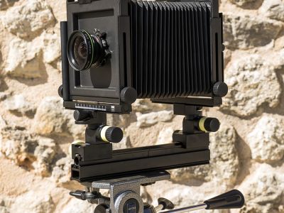 Arca Swiss Discovery 4x5" mit Weitwinkel- & Telebalgen