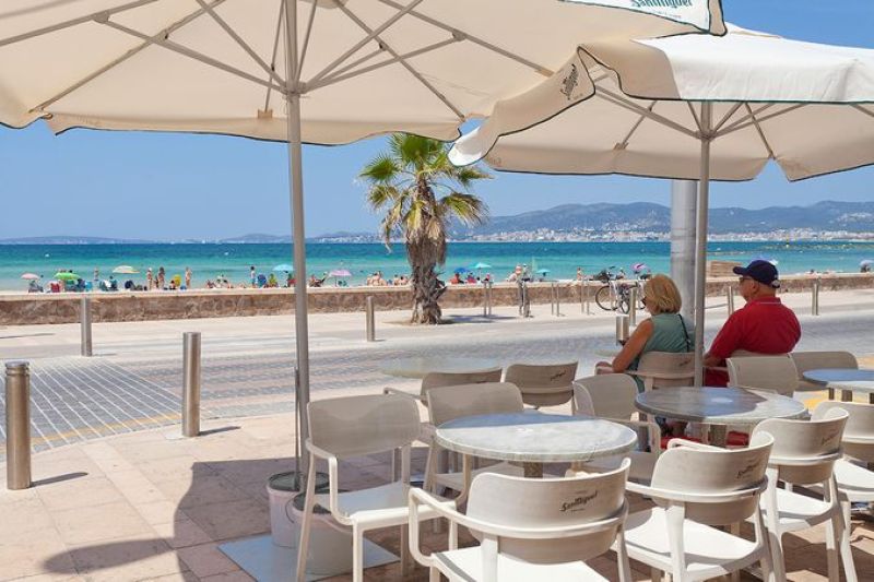 Apartamento con vistas al mar en Arenal