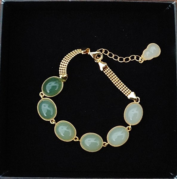 Silver Bracelet - Nephrite Jade