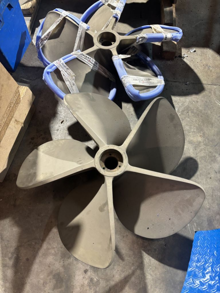 Arneson-Oberflächenantriebe