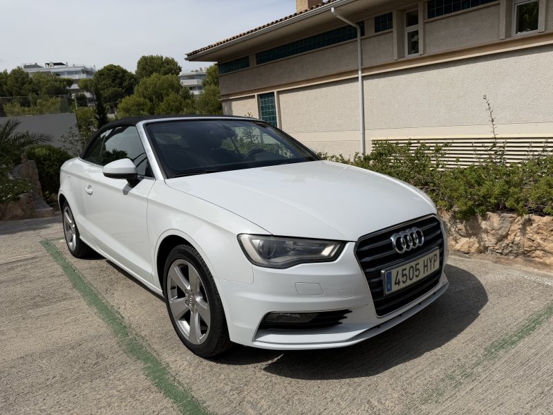 AUDI A3 CABRIO AMBITION 2.0 TDI CLEAN