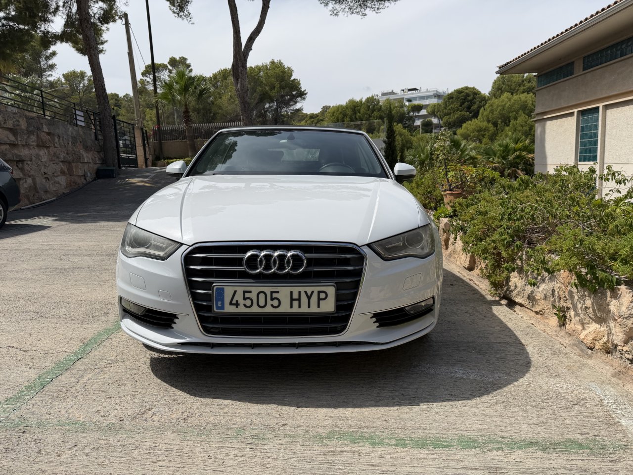 AUDI A3 CABRIO AMBITION 2.0 TDI CLEAN