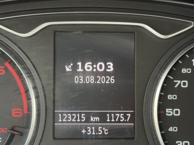 AUDI A3 CABRIO AMBITION 2.0 TDI CLEAN