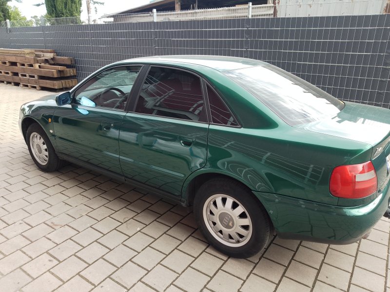 AUDI A4 BJ 1997