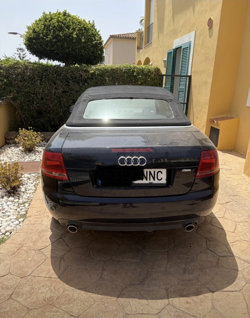 Audi A4 Cabrio for sale with AC BJ 2007 / 92,000 km
