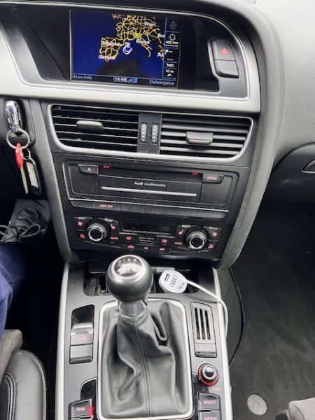 AUDI A5 Cabrio zu verkaufen (Navigation, Alcantara)