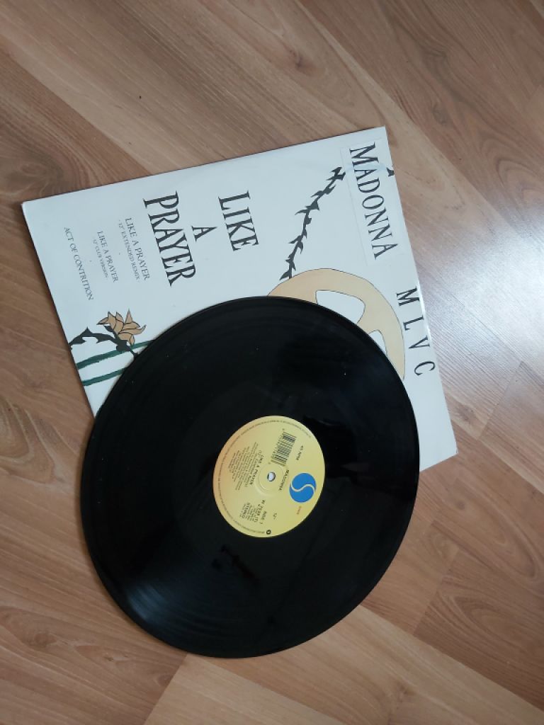 Auflösung einer Madonna-Sammlung – Originalstücke aus den 80ern