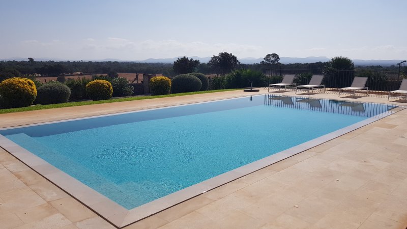 Autarke FInca mit Fussbodenheizung, Pferde/ Tierhaltung, Pool bei Porreres -- F 43
