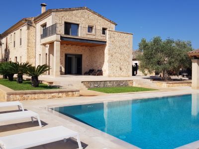 Autarke FInca mit Fussbodenheizung, Pferde/ Tierhaltung, Pool bei Porreres -- F 43