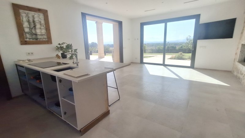 Autarke FInca mit Fussbodenheizung, Pferde/ Tierhaltung, Pool bei Porreres -- F 43