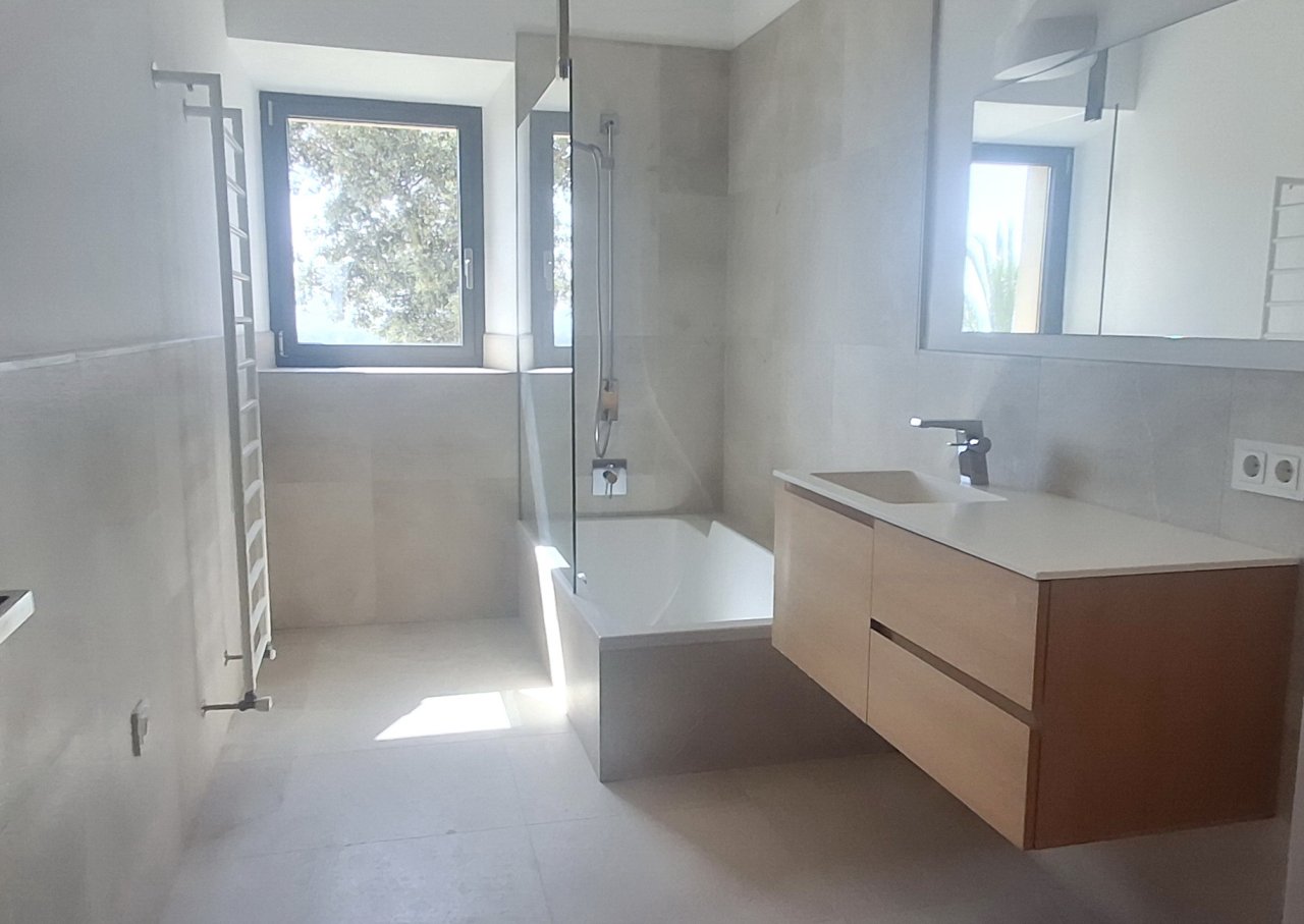 Autarke FInca mit Fussbodenheizung, Pferde/ Tierhaltung, Pool bei Porreres -- F 43