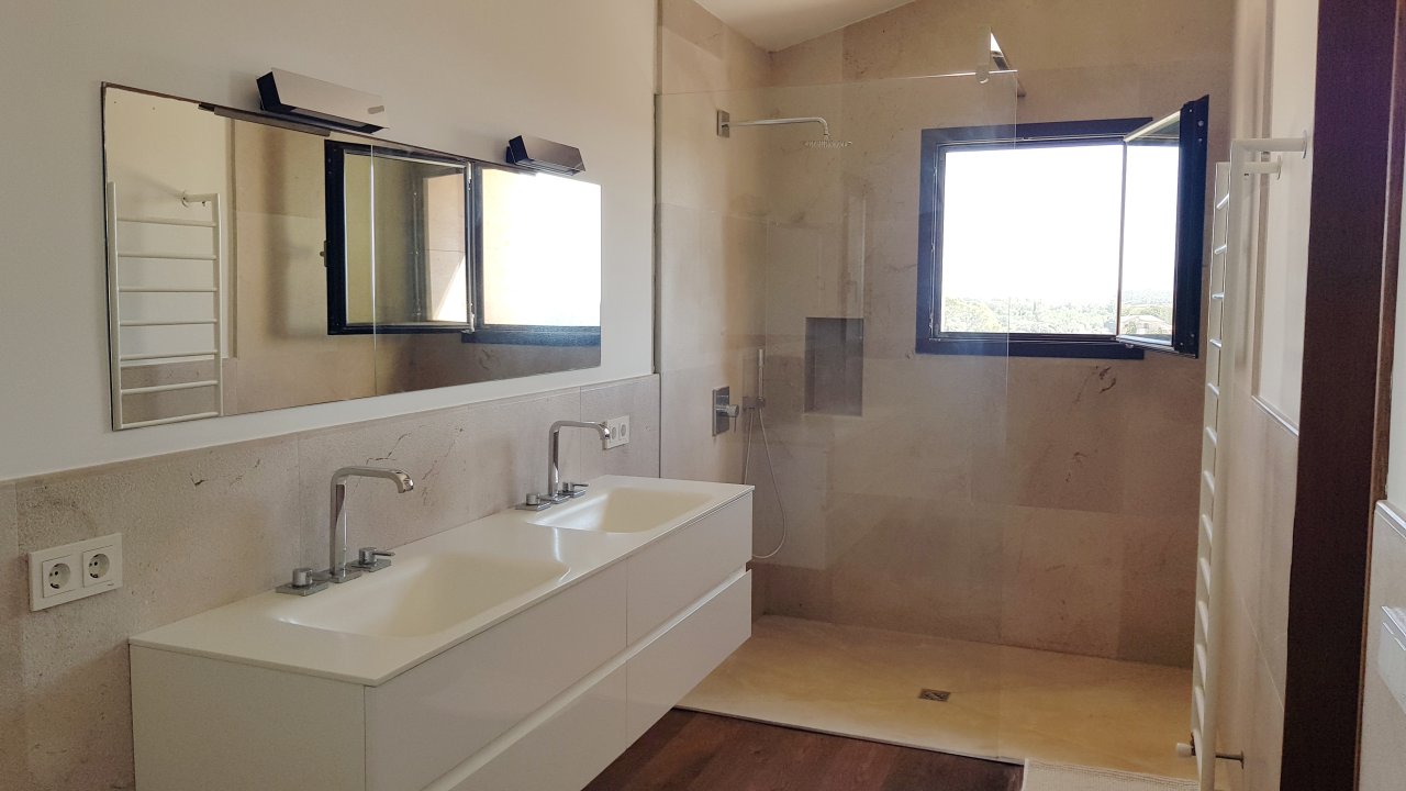 Autarke FInca mit Fussbodenheizung, Pferde/ Tierhaltung, Pool bei Porreres -- F 43