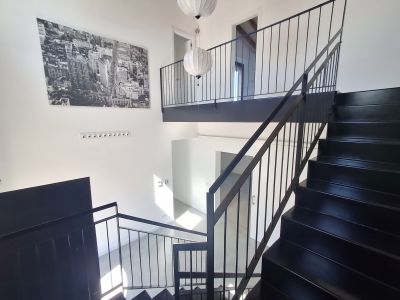 Autarke, teilmöblierte Finca mit Heizung, Pool und Traumausblick bei Felanitx-- F 44 LZ