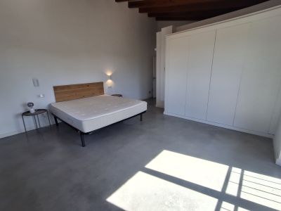 Autarke, teilmöblierte Finca mit Heizung, Pool und Traumausblick bei Felanitx-- F 44 LZ