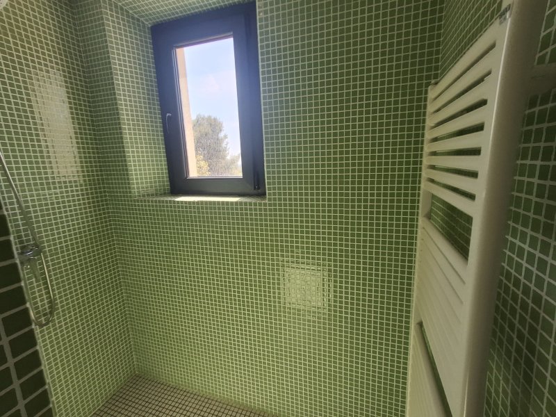 Autarke, teilmöblierte Finca mit Heizung, Pool und Traumausblick bei Felanitx-- F 44 LZ