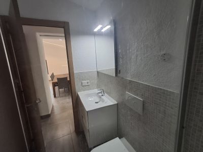 Autarke, teilmöblierte Finca mit Heizung, Pool und Traumausblick bei Felanitx-- F 44 LZ