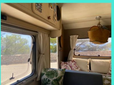 Autocaravana año 1993 para cambiar por vivienda