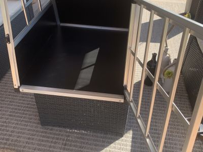 Autohundebox