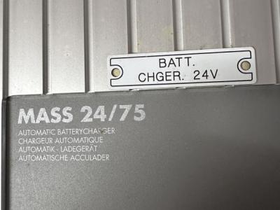 Automatic battery charger