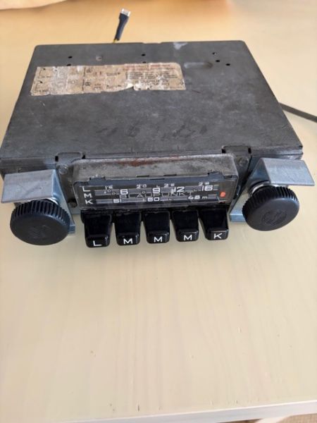 Autoradio Blaupunkt Frankfurt für Oldtimer VW Käfer u.s.w. 12 Volt zu verkaufen