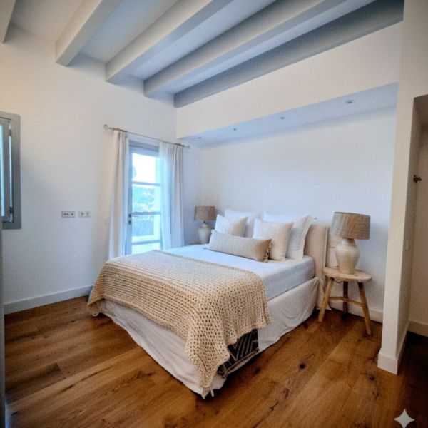 Vanguardia y Naturaleza: Villa de lujo con vistas panorámicas entre Porto Colom y Manacor