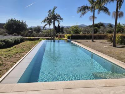 Vanguardia y Naturaleza: Villa de lujo con vistas panorámicas entre Porto Colom y Manacor