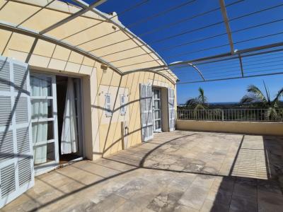 Vanguardia y Naturaleza: Villa de lujo con vistas panorámicas entre Porto Colom y Manacor