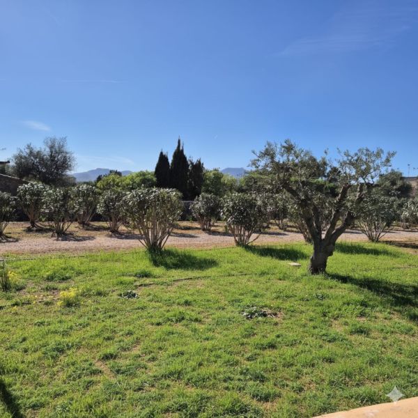Vanguardia y Naturaleza: Villa de lujo con vistas panorámicas entre Porto Colom y Manacor