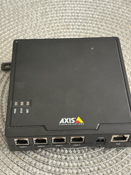 Grabador de cámara Axis con 2 ranuras SD