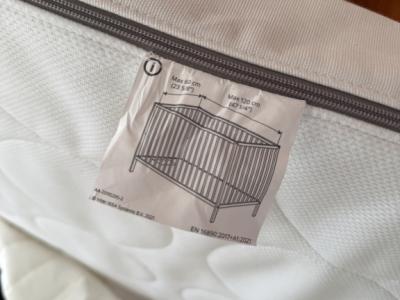 Crib, mattress and bumper for baby