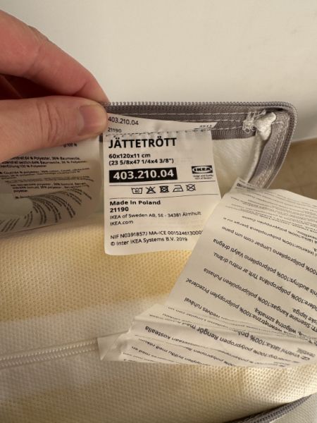 Crib, mattress and bumper for baby