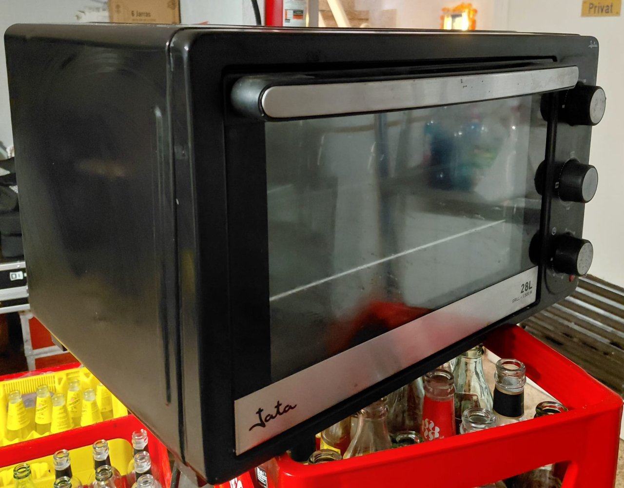 Oven