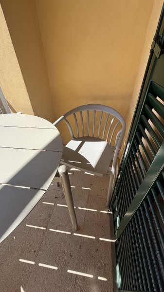 Balcony Furniture - Round Table and 2 Chairs - SKLUM Table ELTON + 2 IVOR Chairs Green/Khaki