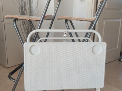 Balkontisch  weiß zum klappen