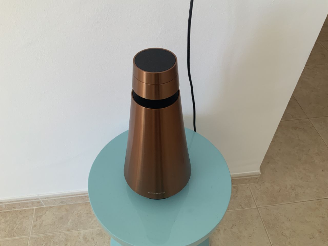 Bang & Olufsen Beosound 1 in Bronze with battery