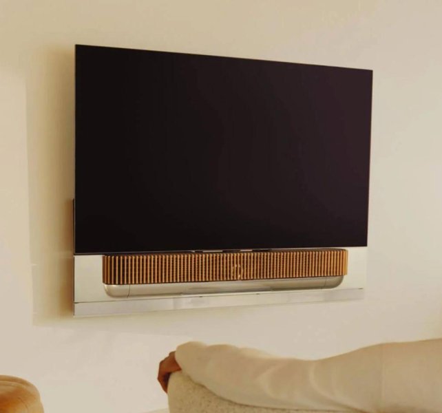 Bang & Olufsen Beovision Theatre 55 / Beosound Theatre 55 OLED 4K mit motorisierter Wandhalterung