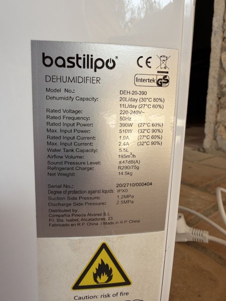 Bastilipo Luftentfeuchter DEH-20-390  20 l/Tag  wenig benutzt