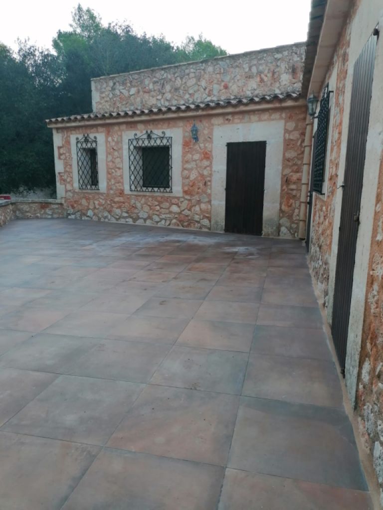 Construction, stone cladding etc.