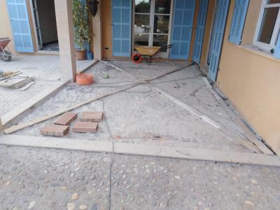 Bau und allgemeine Renovierungen.