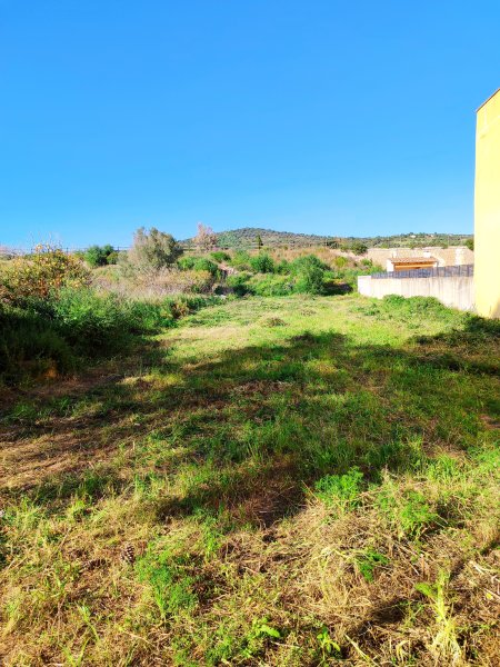 Solar urbano de 617m2 en venta  Son Carrió