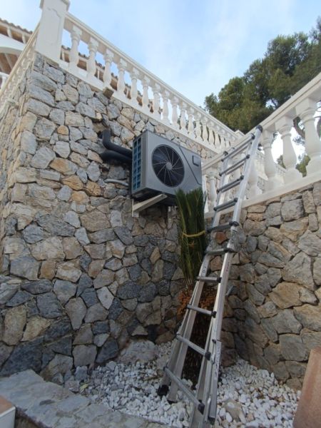 Construction and Home Renovation Professional