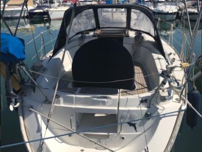 Bavaria Cruiser 32 Segelboot mit Möglichkeit der Liegeplatz Übernahme