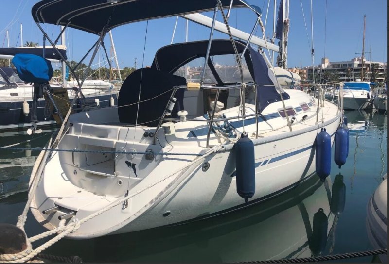 Bavaria Cruiser 32 Segelboot mit Möglichkeit der Liegeplatz Übernahme