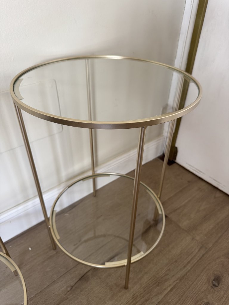 Beistelltisch, Aluminium, vergoldet mit Glasplatte