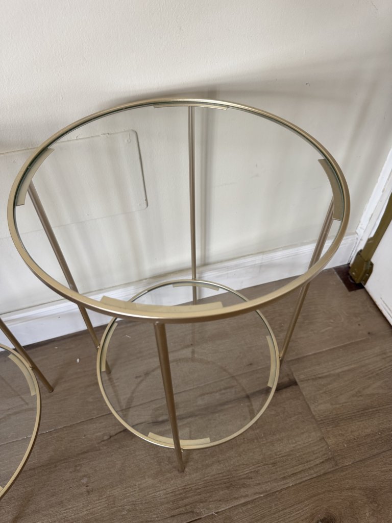 Beistelltisch, Aluminium, vergoldet mit Glasplatte