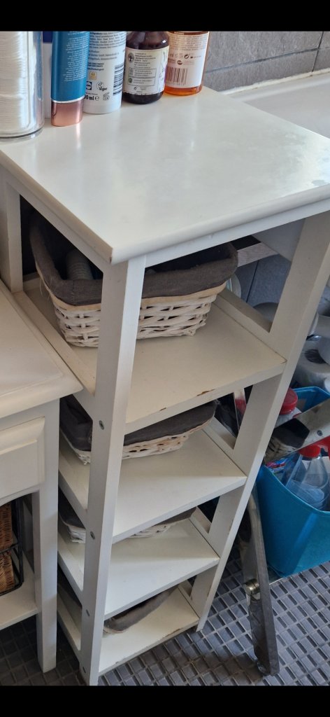 Mesita auxiliar/Muebles de baño